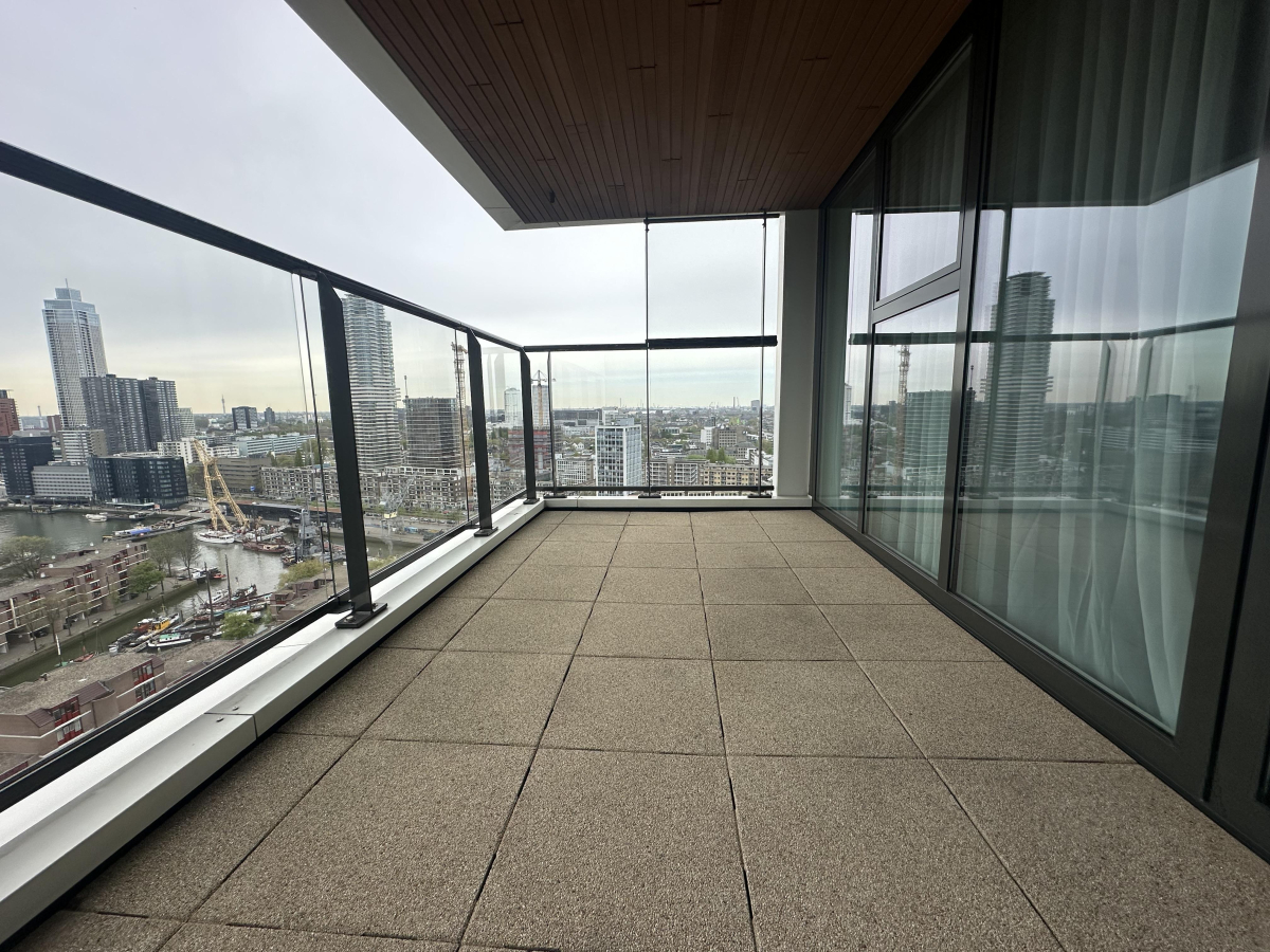 Image 15